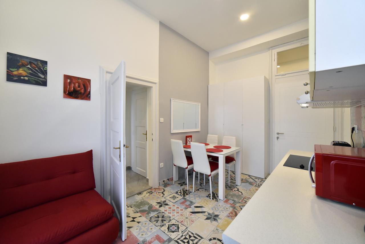 Favourite Apartments Zagabria Esterno foto